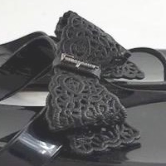 Ferragamo Black Bow Flip Flop Thong Sandals Size 9 - Picture 4 of 6